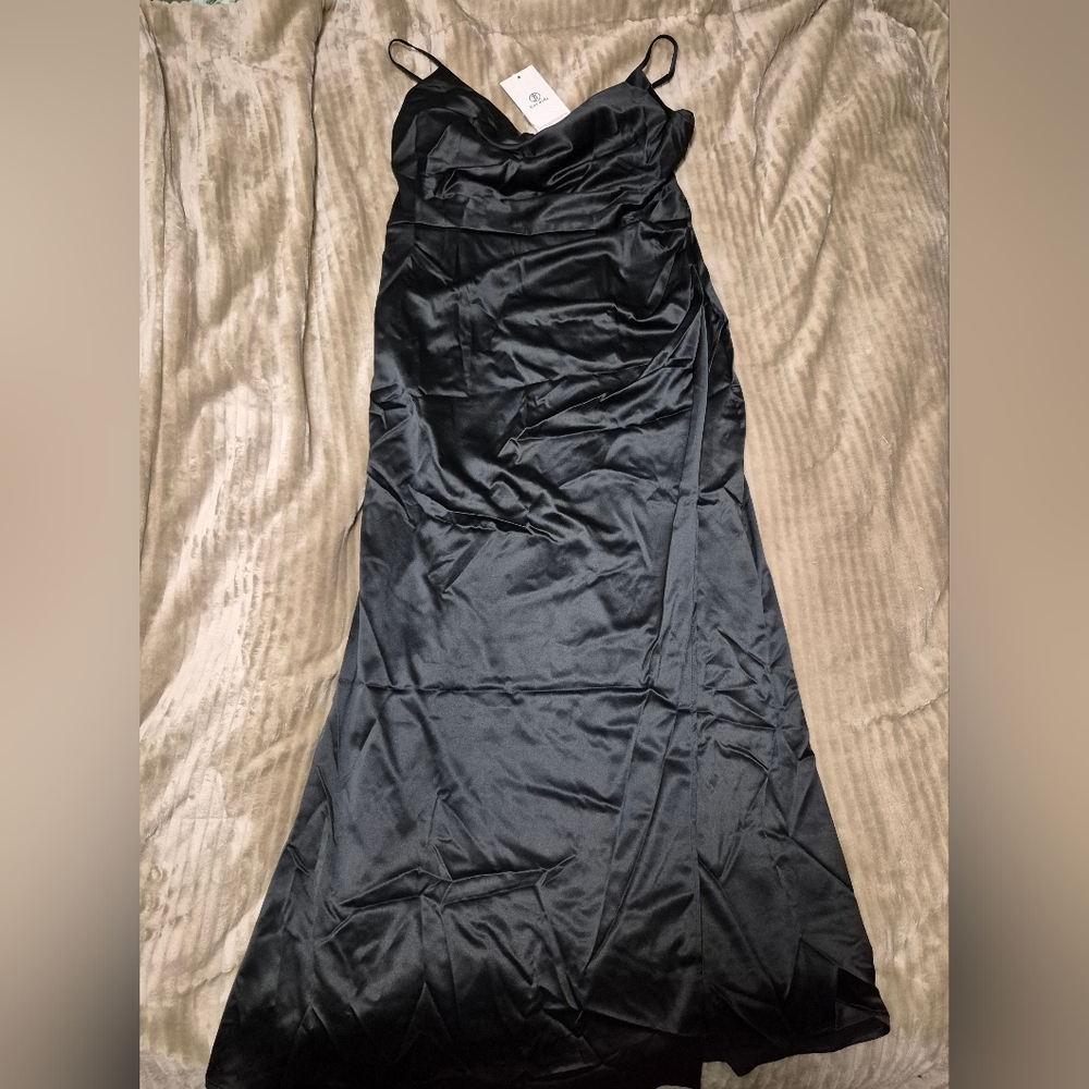 Elegant Black Evening Gown